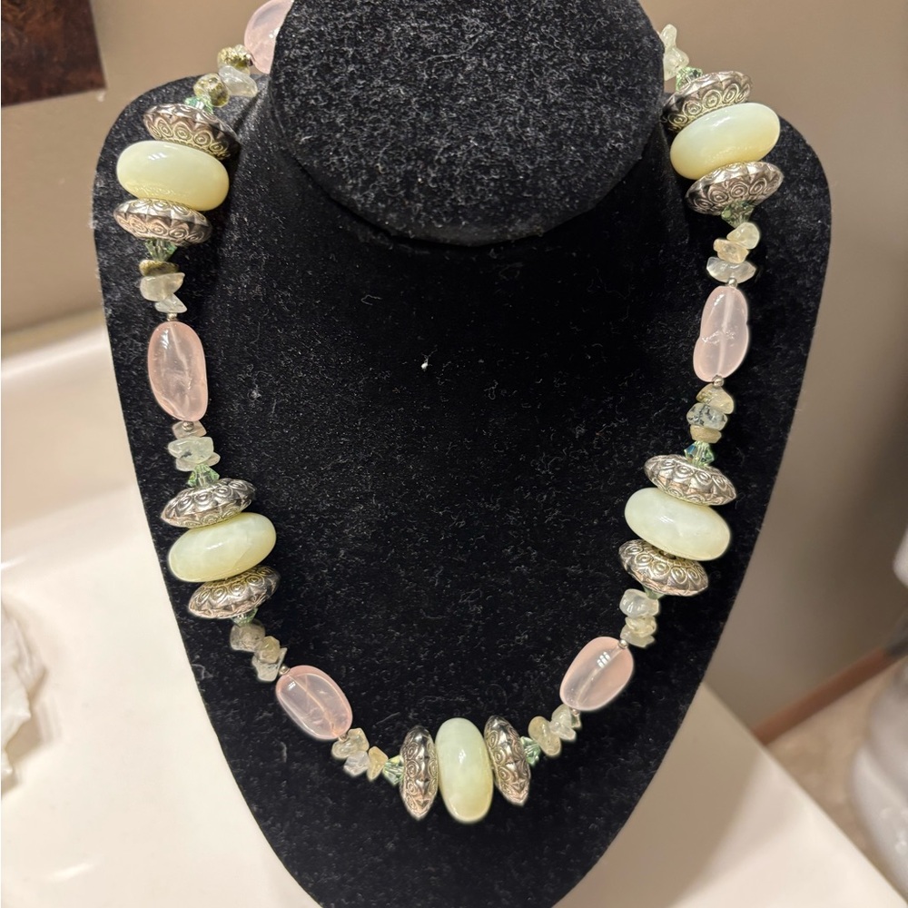 Elegant Pastel Beaded Necklace